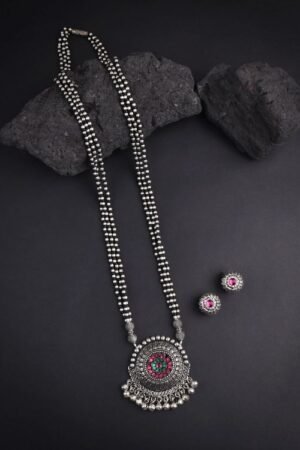 Oxidised Mangalsutra: A Fusion of Tradition and Contemporary Elegance