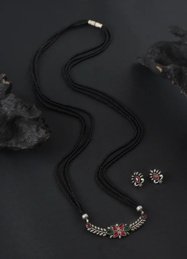 Oxidised Long Flower Design stone 24 Inches Mangalsutra